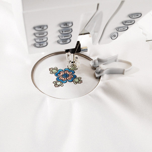 Pfaff Creative Expect 350 Sewing & Embroidery machine OFFER