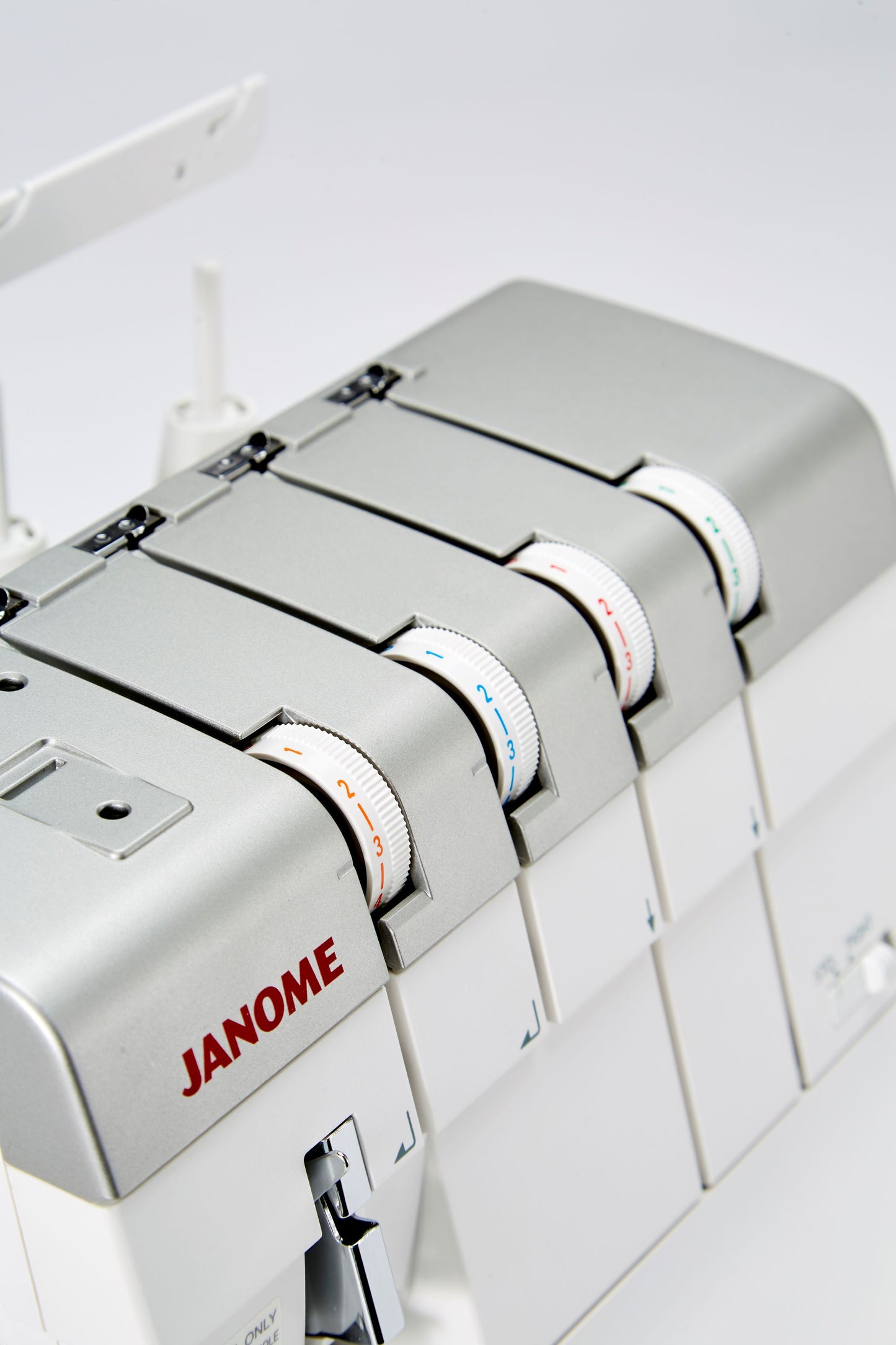 Janome AT2000D Professional Overlocker