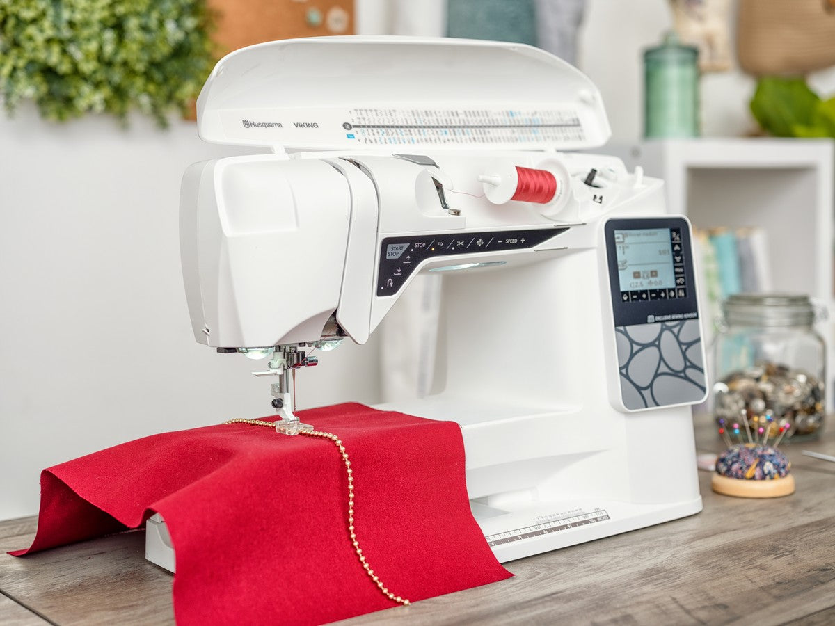 Husqvarna Opal 690Q Sewing Machine OFFER