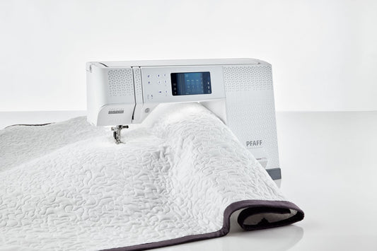 Pfaff Expression 710 SP Sewing Machine