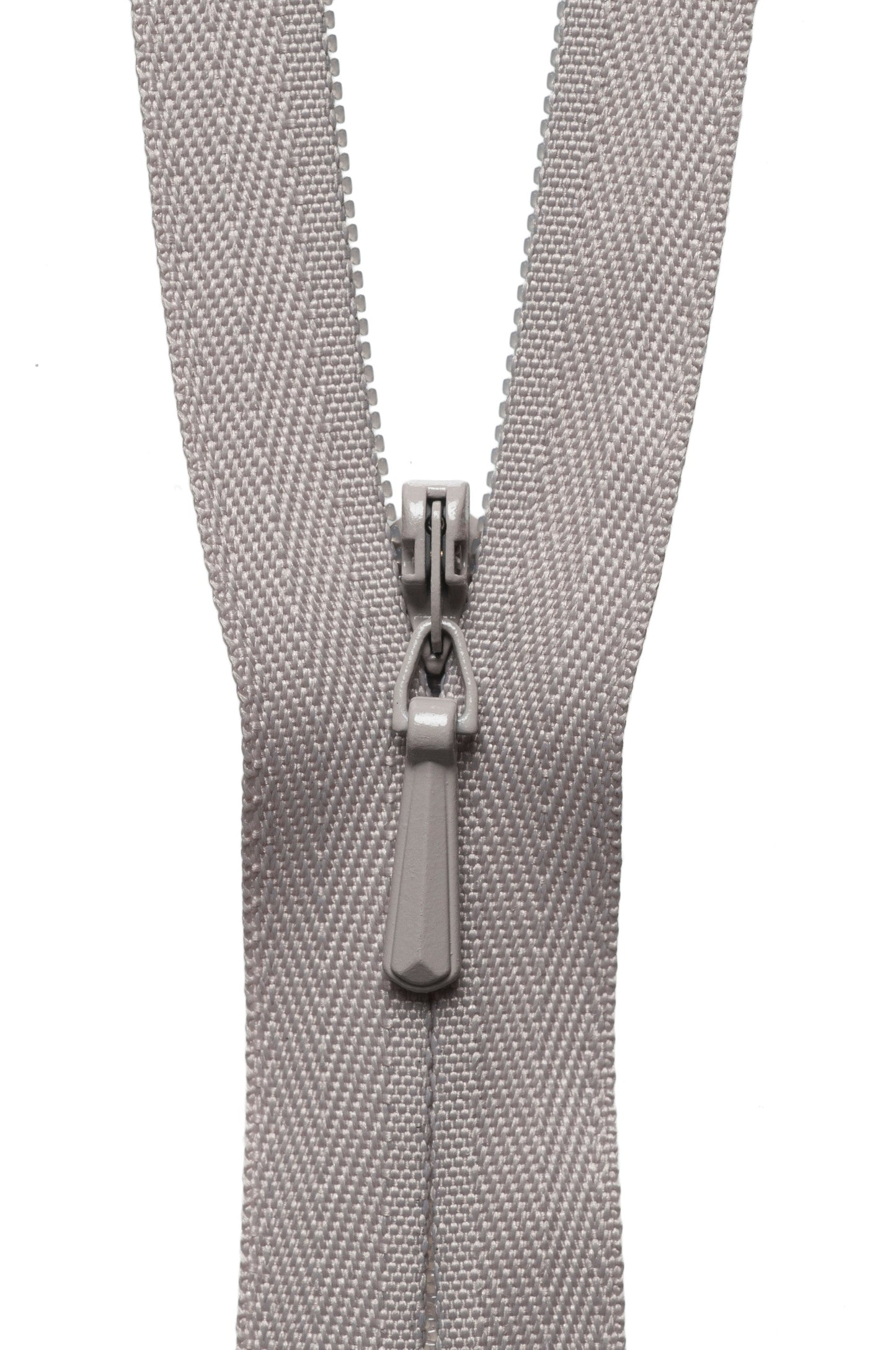 Concealed Zip: 41cm or 16": Various colours.