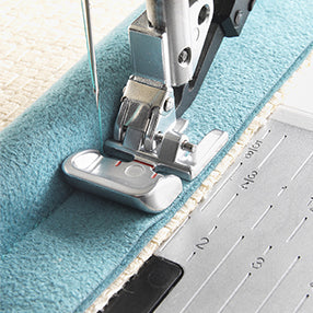 Pfaff Grand Piping Foot with IDT