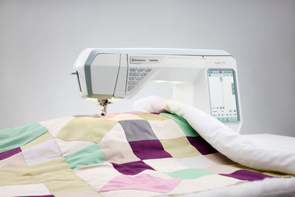 Husqvarna Topaz 55Q Sewing Machine