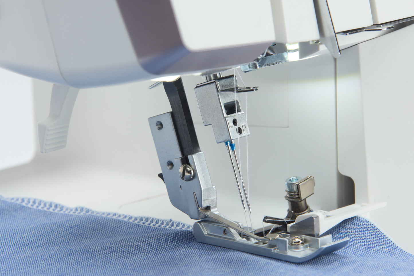 Husqvarna Amber S300 Overlocker