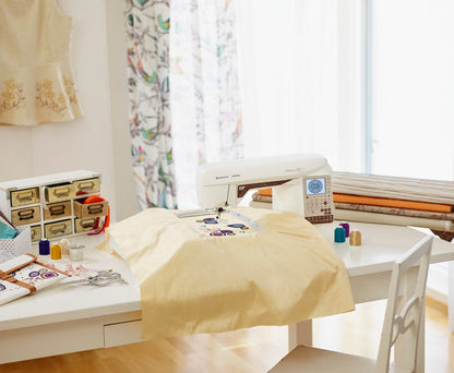 Husqvarna Topaz 25 Sewing & Embroidery Machine