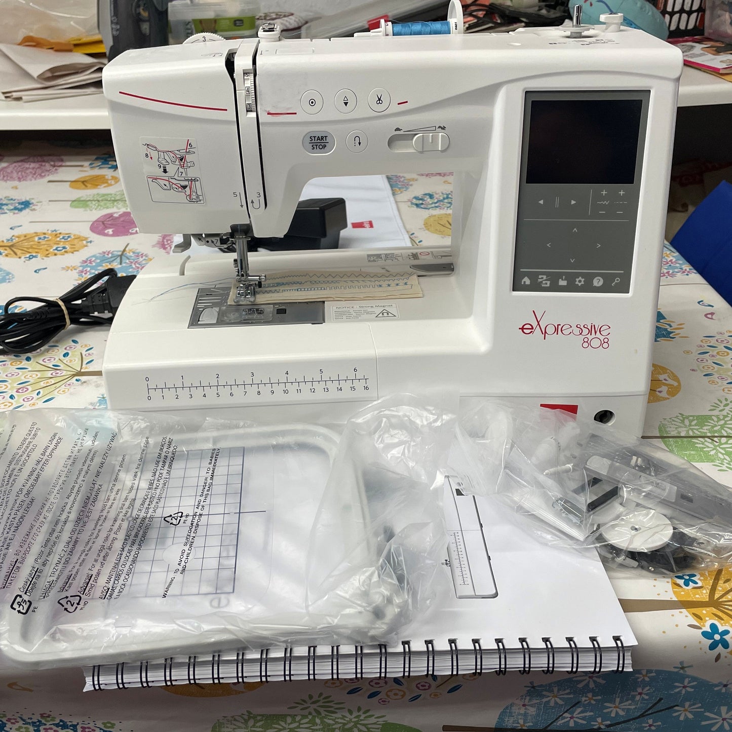 Pre-Loved Elna Expressive 808 Sewing & Embroidery Machine