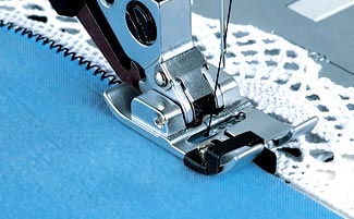 Pfaff Narrow Edge Foot with IDT NEW